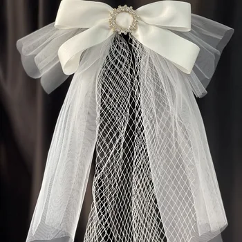 CC Романтични Воали за Сватбени жени Аксесоари за коса Сватбена рокля на Брачна Рокля за коса, Форма на Пеперуда Двупластова Завесата Подарък M338